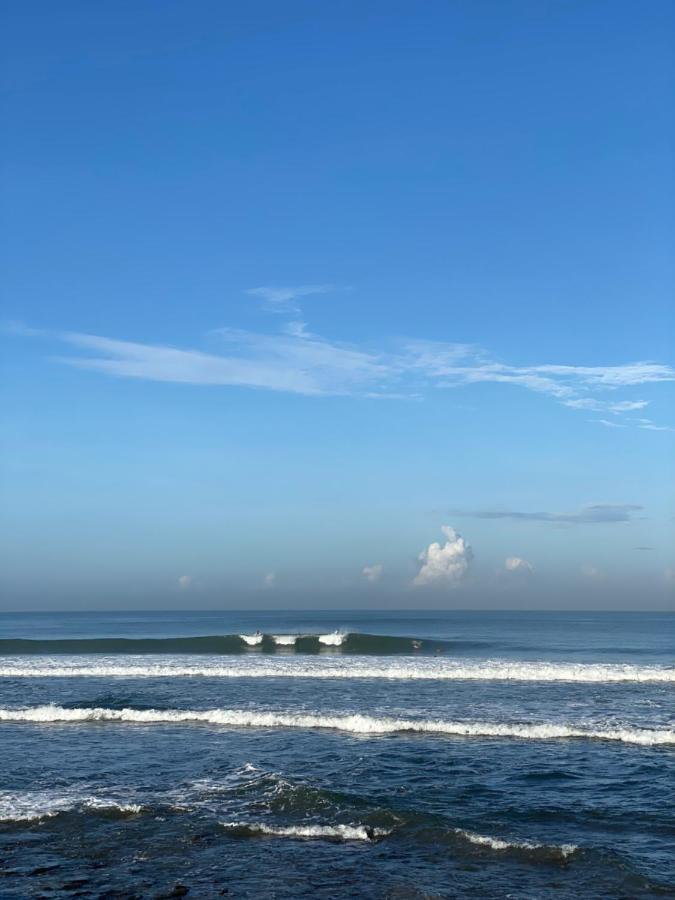 The Koi Guest House Canggu  Exterior photo